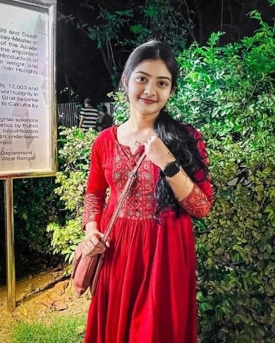 female Call Girls in Shimla